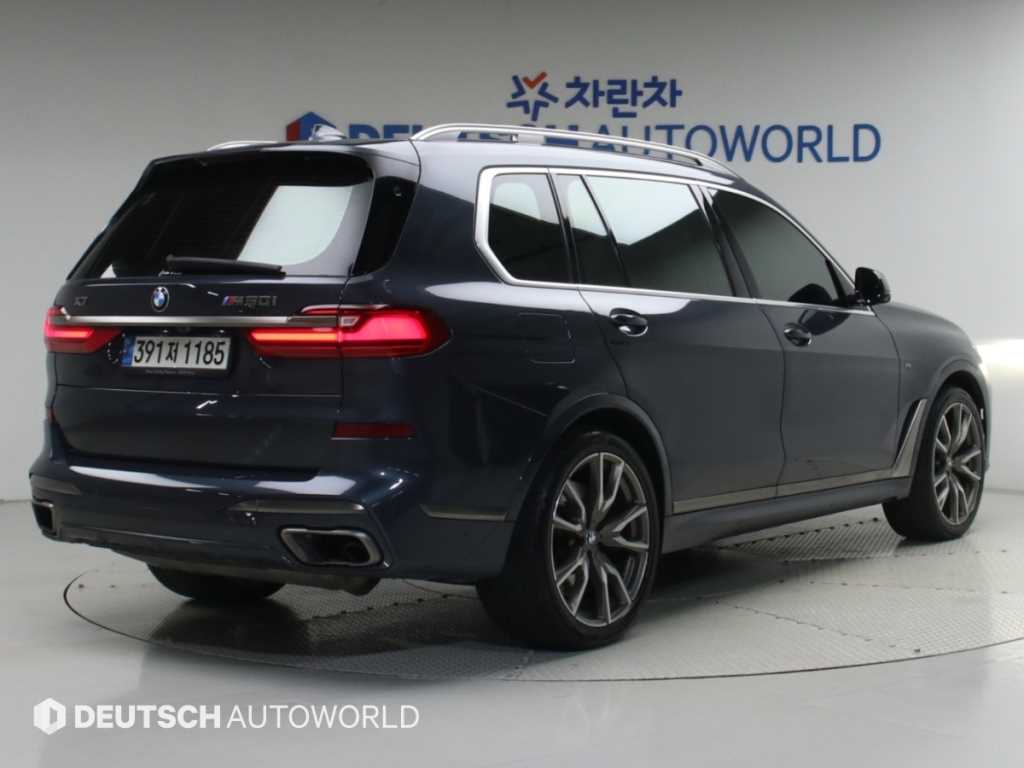BMW X7 M50i 사진 2/20