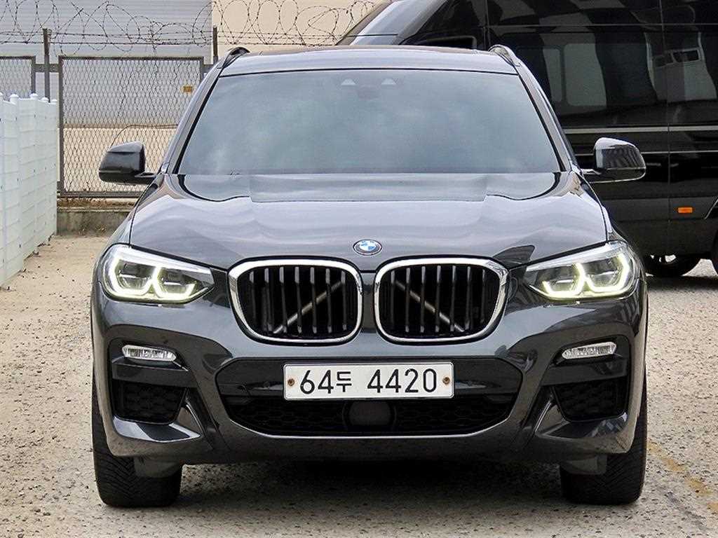 BMW X3 xDrive 20d M 스포츠 사진