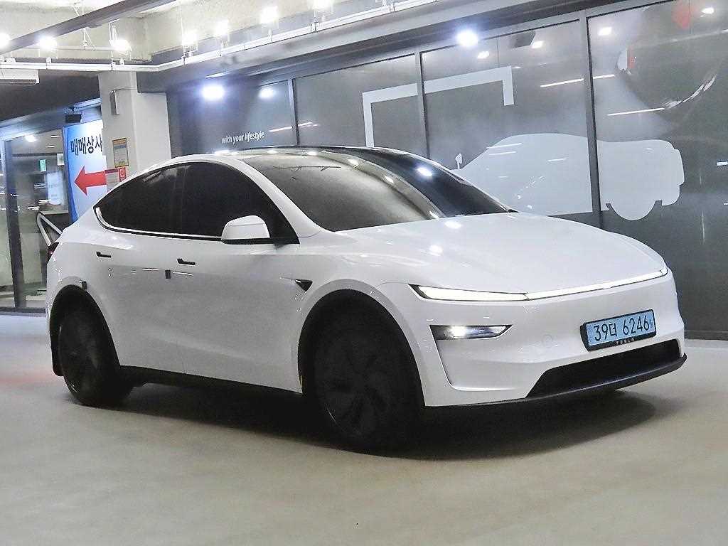 모델 Y RWD 2025년식