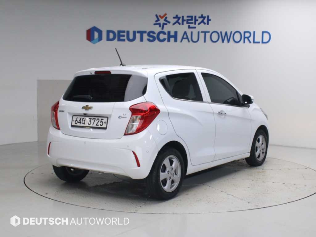쉐보레 스파크 LT Plus C-TECH 사진 2/20