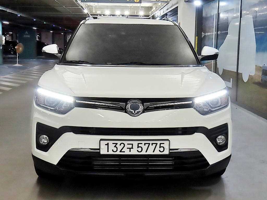 KGM 티볼리 2WD 가솔린 1.5 V3 사진 2/20