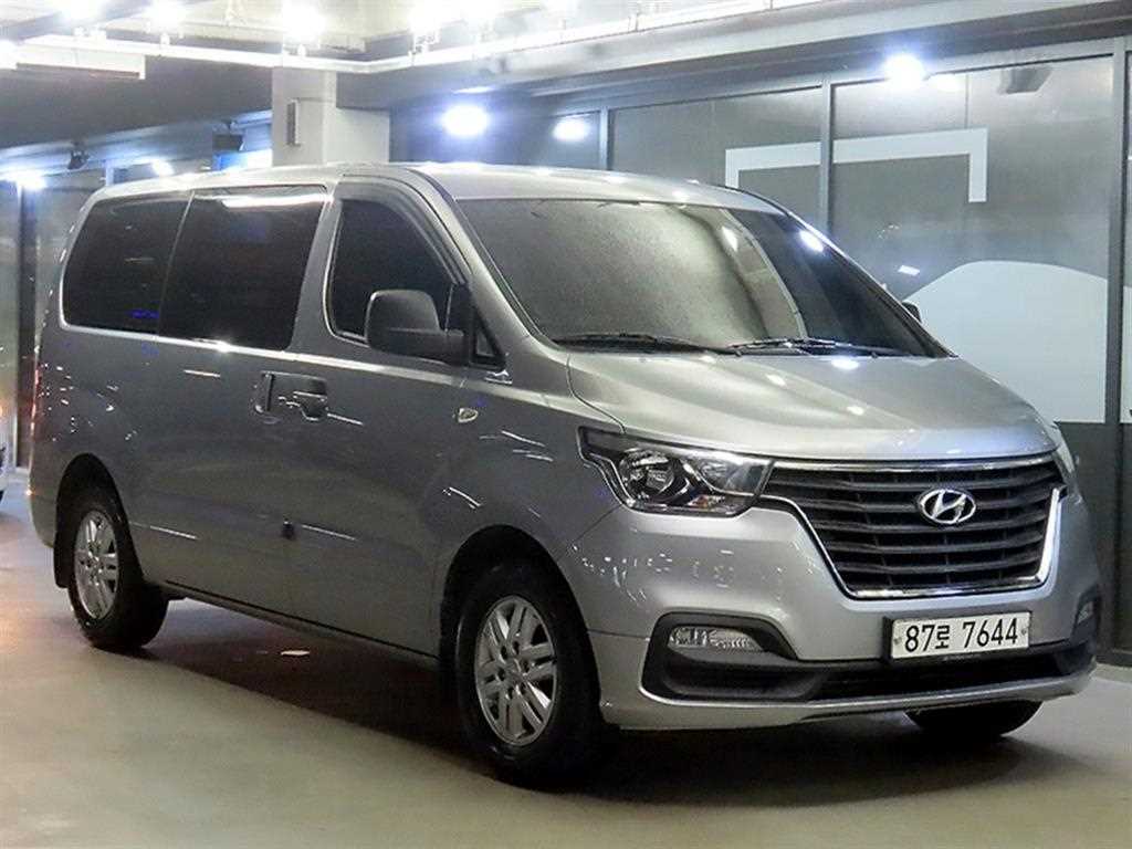 더 뉴 그랜드 스타렉스 2WD 밴 3인승 스마트 2018년식
