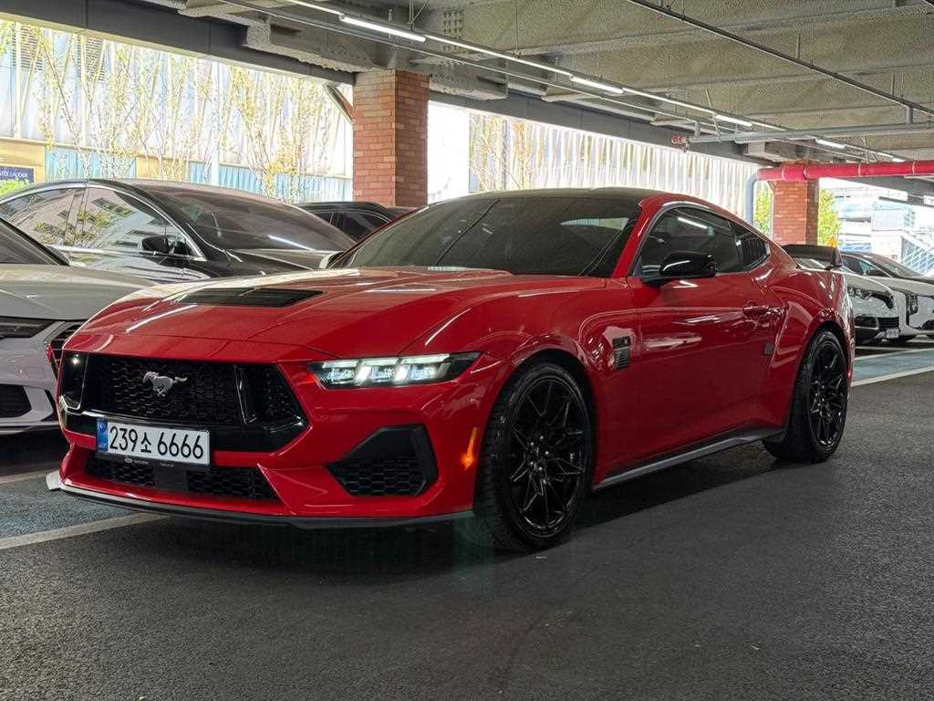 머스탱 7세대 5.0 GT 프리미엄 쿠페 2024년식