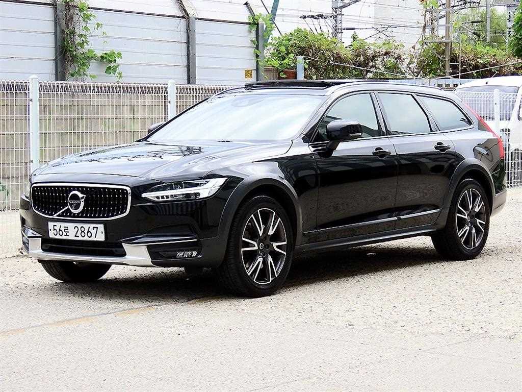 볼보 V90 T5 프로 AWD 사진 2/20