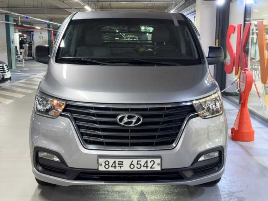 더 뉴 그랜드 스타렉스 2WD 밴 3인승 스마트 2019년식