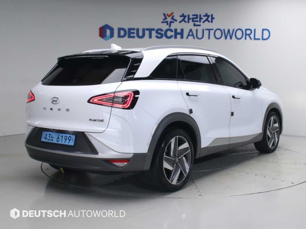현대 넥쏘 프리미엄 사진 2/20
