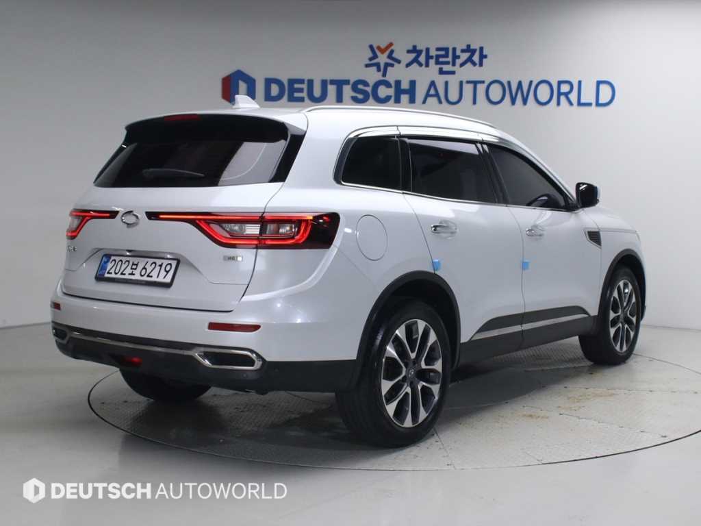 르노코리아 QM6 디젤 2WD RE 시그니처 사진 2/20