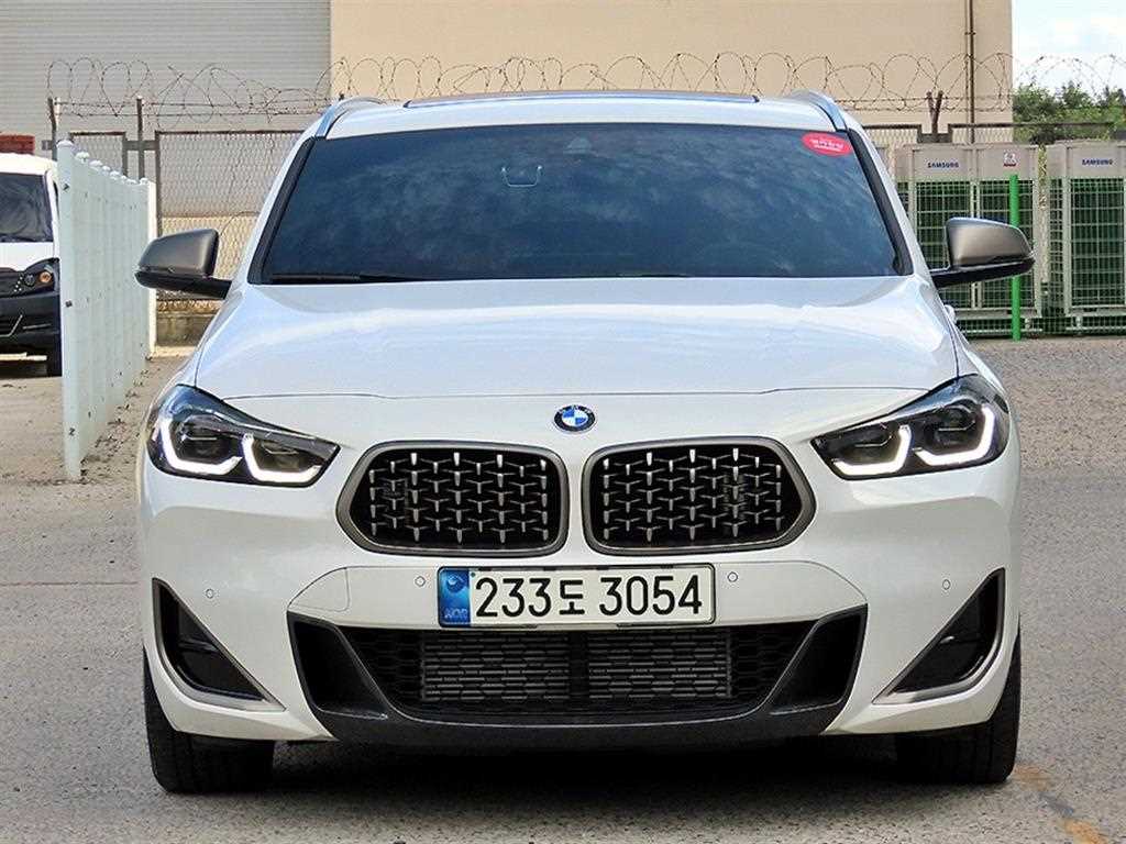 BMW X2 xDrive M35i 사진