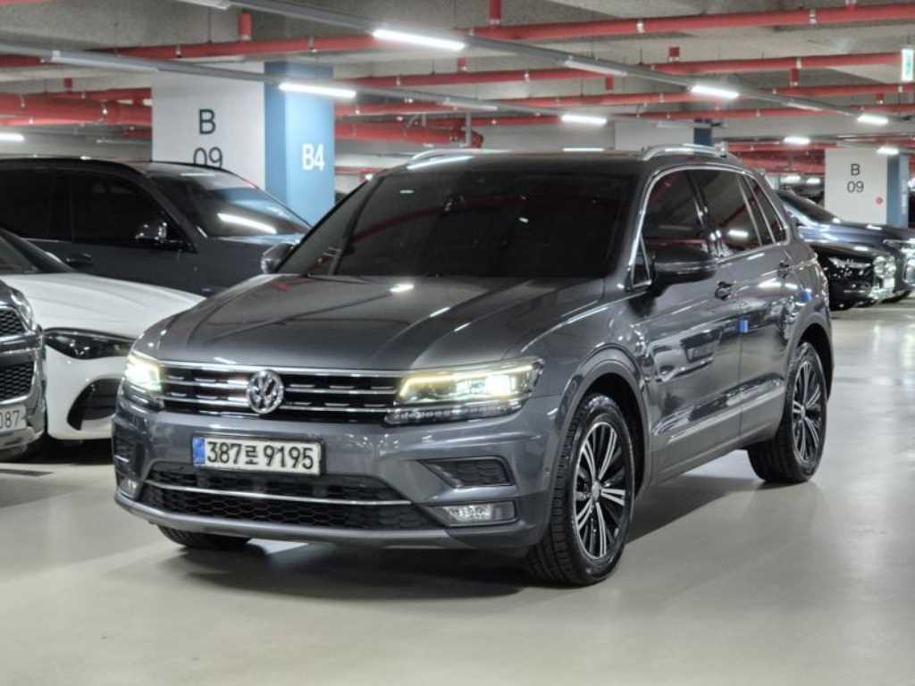 폭스바겐 티구안 2.0 TDI 사진 2/20
