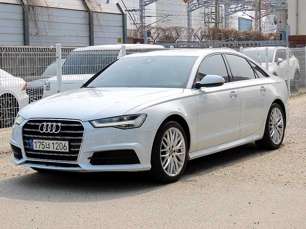 아우디 A6 40 TFSI 프리미엄 사진 2/20