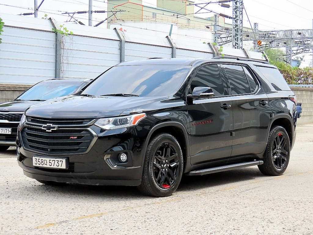 쉐보레 트래버스 3.6 AWD 프리미어 사진 2/14