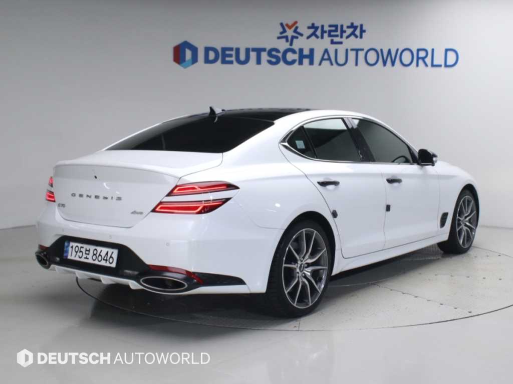 제네시스 G70 가솔린 3.3T 4WD 기본형 사진 2/20