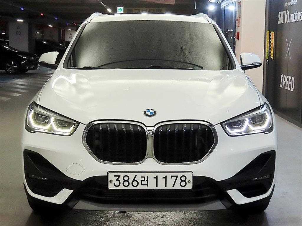 BMW X1 xDrive 20i 어드밴티지 사진