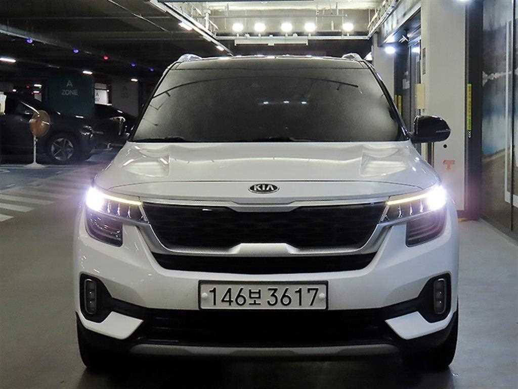 기아 셀토스 가솔린 1.6 터보 2WD 노블레스 사진 2/20