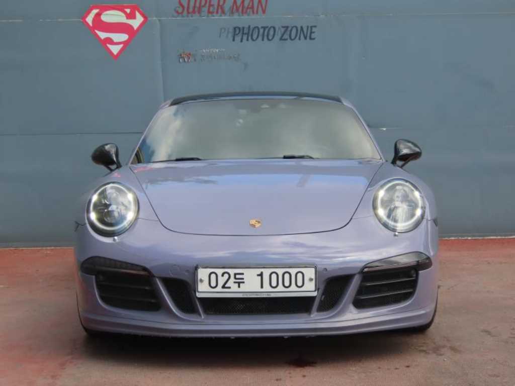포르쉐 911 카레라 4 GTS 사진 2/20