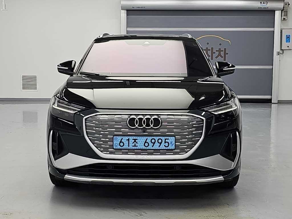 아우디 Q4 45 사진 2/19
