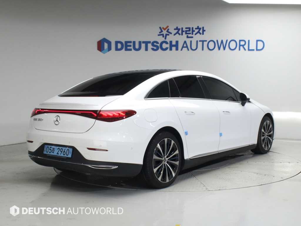 벤츠 EQE 350+ 사진 2/20