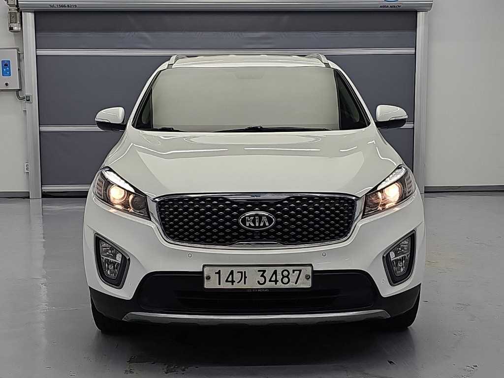 기아 쏘렌토 디젤 2WD 2.0 프레스티지 사진 2/19