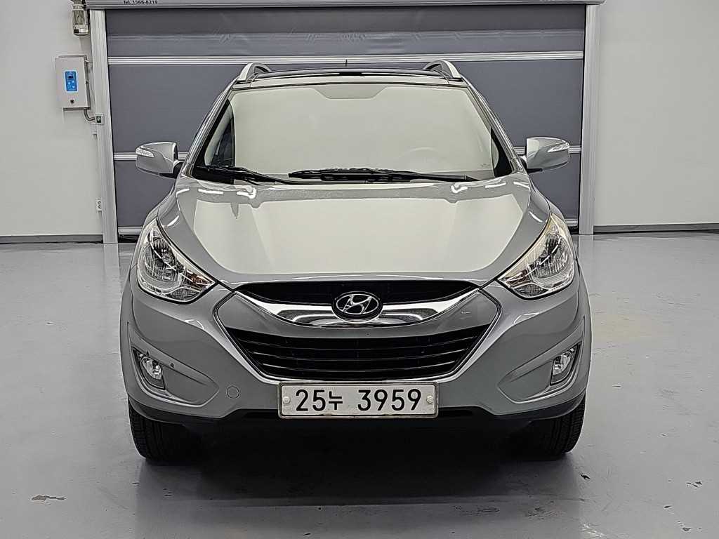 현대 투싼 2WD VGT LX20 럭셔리 사진 2/19