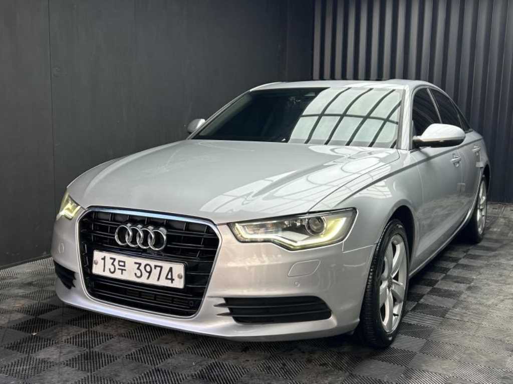 아우디 A6 2.0 TDI 다이나믹 사진 2/18
