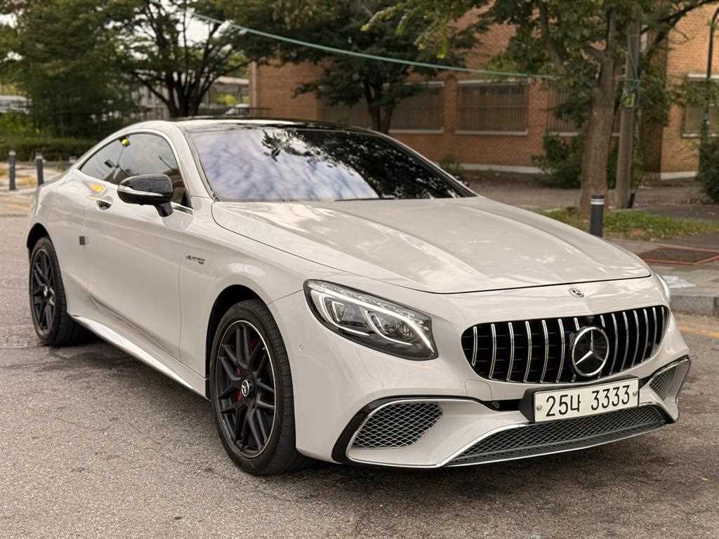 S클래스-W222 S 63 AMG 4MATIC 쿠페 2017년식