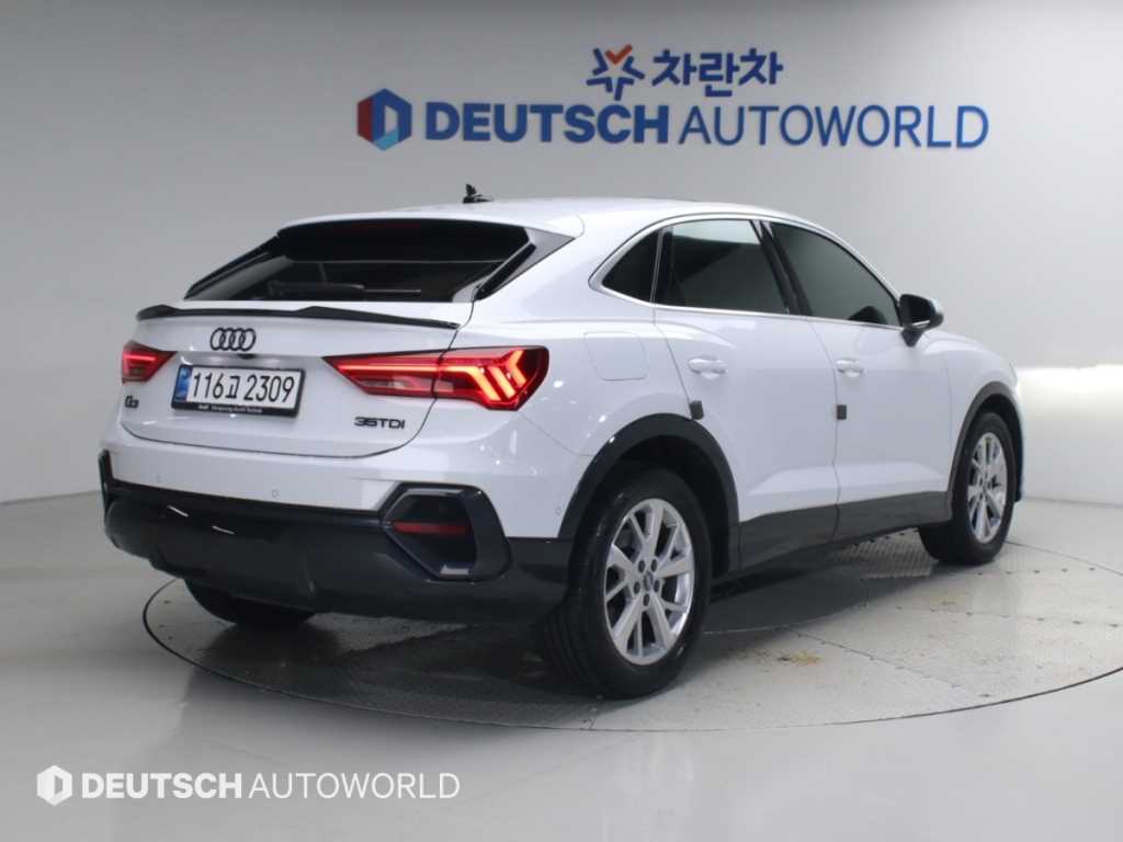 아우디 Q3 35 TDI 스포트백 사진 2/20