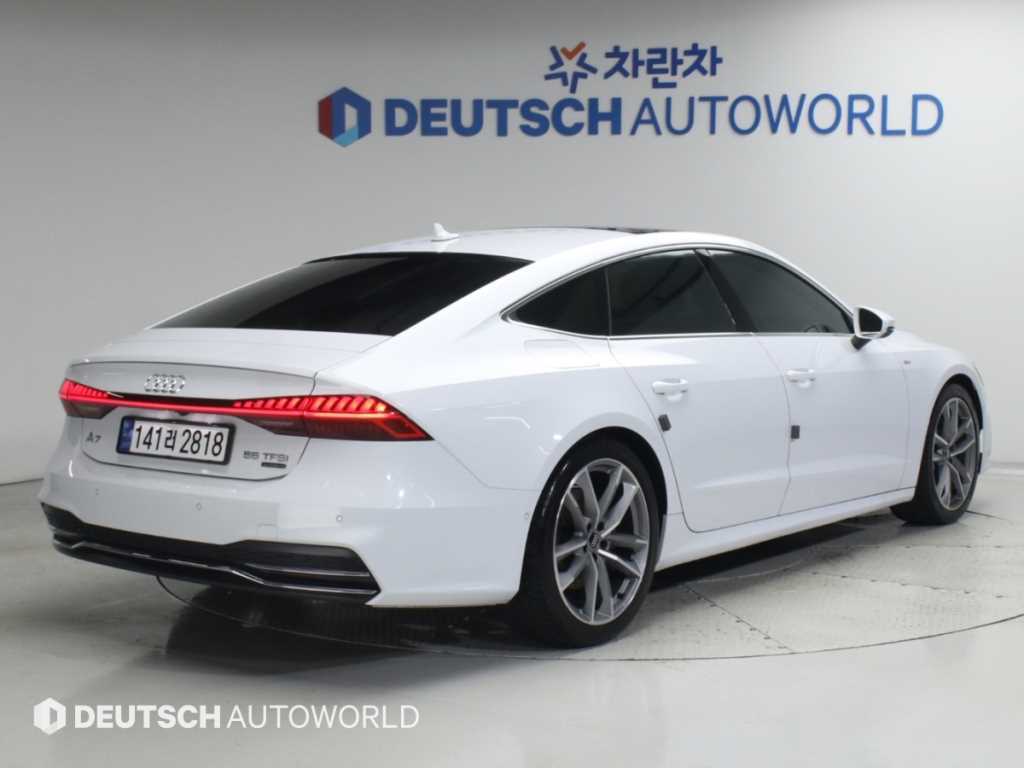 아우디 A7 55 TFSI 콰트로 프리미엄 사진 2/20