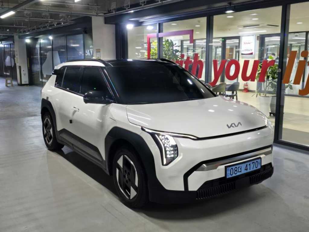 EV3 롱레인지 2WD 어스 2025년식