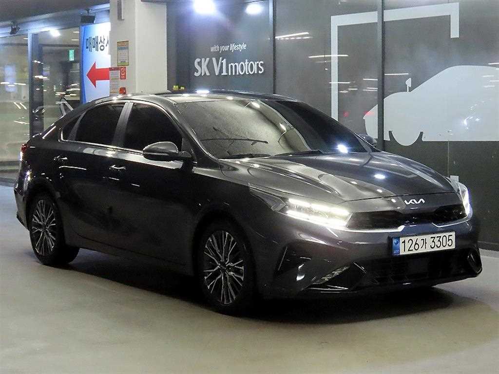 더뉴 K3 2세대 1.6 가솔린 시그니처 2023년식
