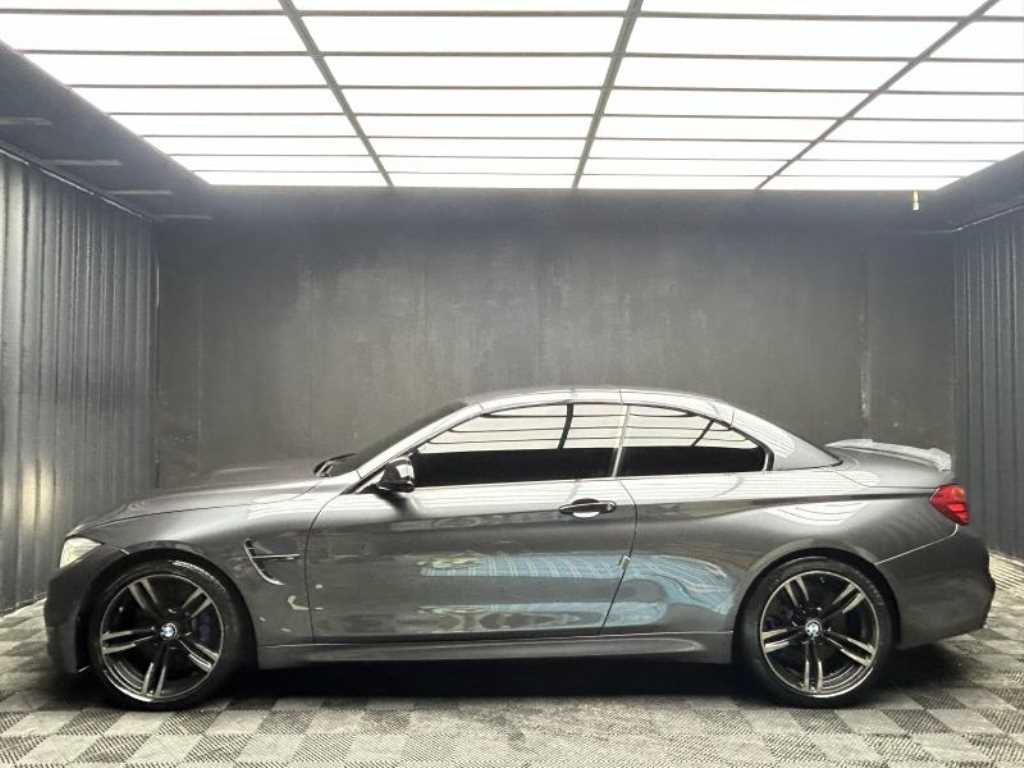 BMW 4시리즈 컨버터블 사진 2/18