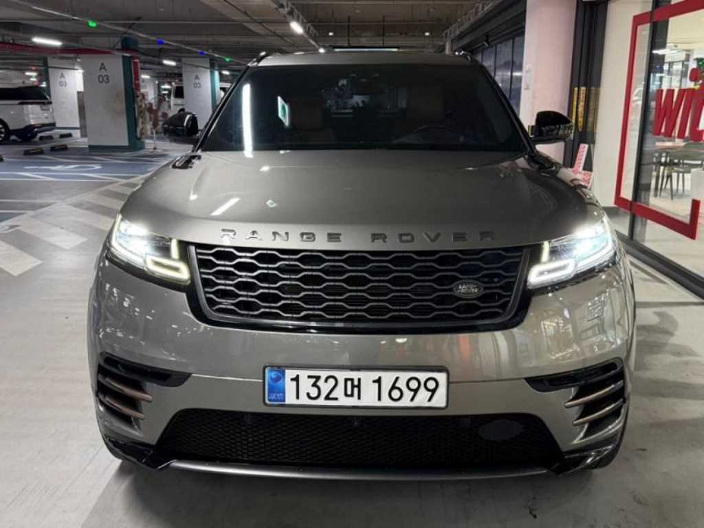 랜드로버 레인지로버 벨라 3.0 D300 R-다이나믹 HSE 사진 2/20