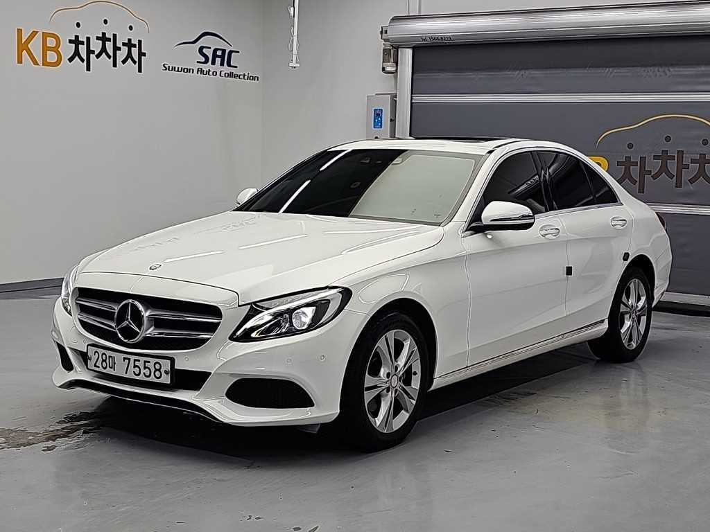 벤츠 C 클래스 C220 d 4MATIC 사진