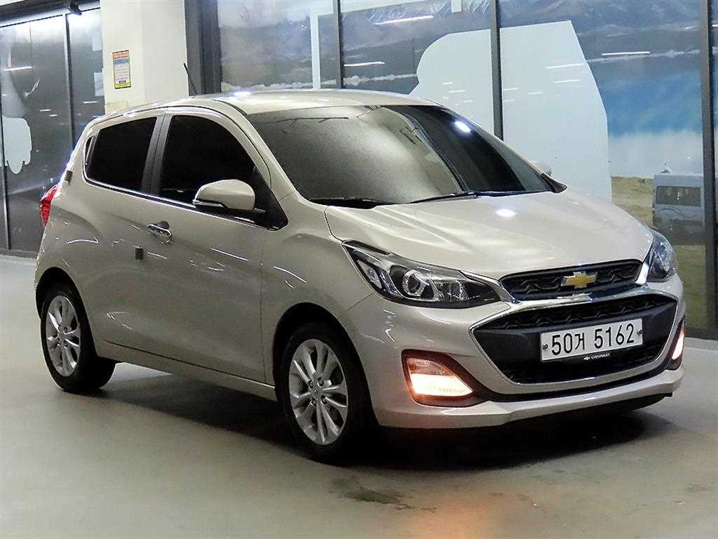 더뉴스파크 LT 2019년식