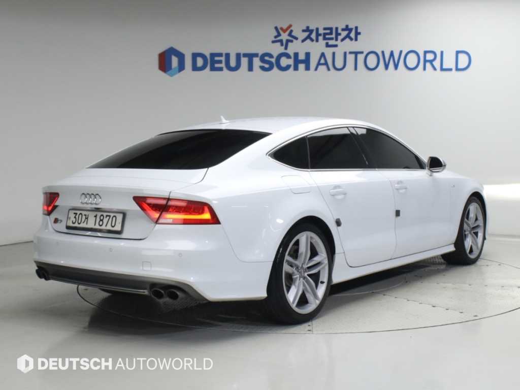 아우디 S7 4.0 TFSI 콰트로 사진 2/20