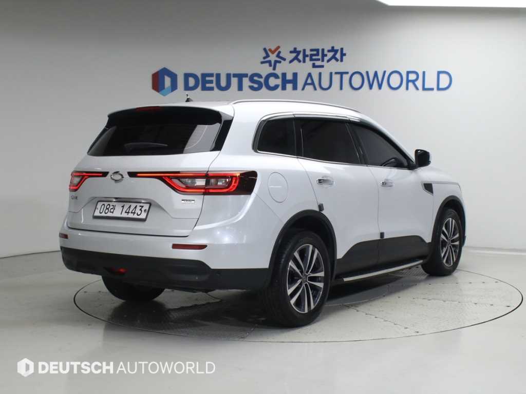 르노코리아 QM6 가솔린 2WD RE 사진 2/20