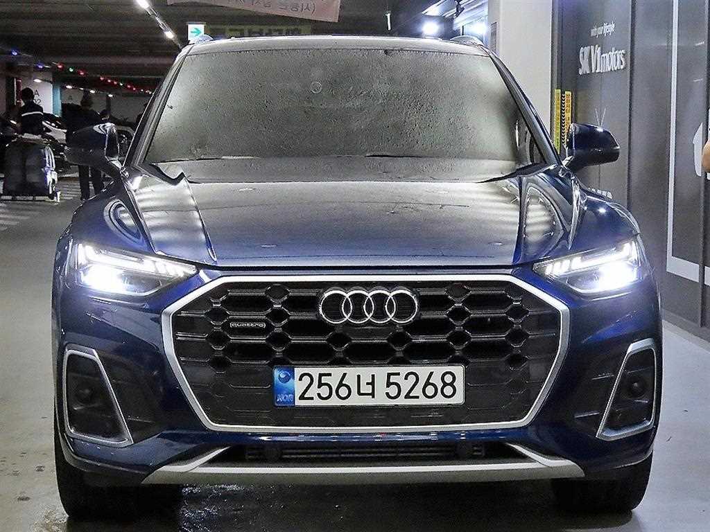 아우디 Q5 45 TFSI 콰트로 프리미엄 사진 2/20