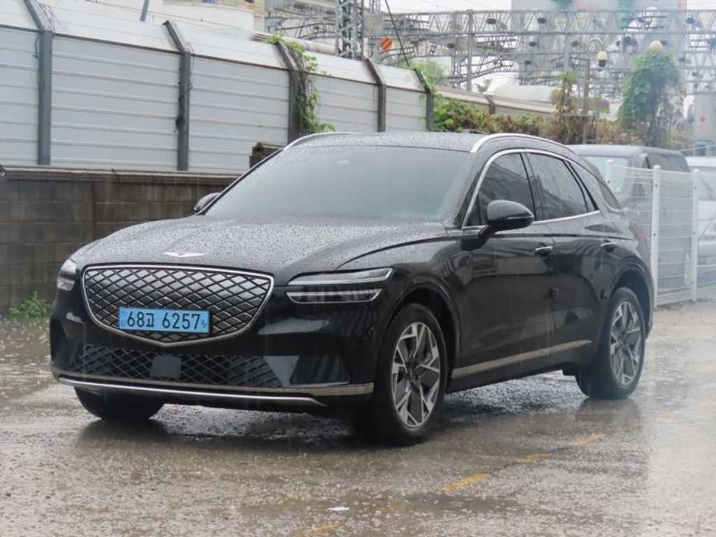 제네시스 GV70 e-AWD 사진 2/20