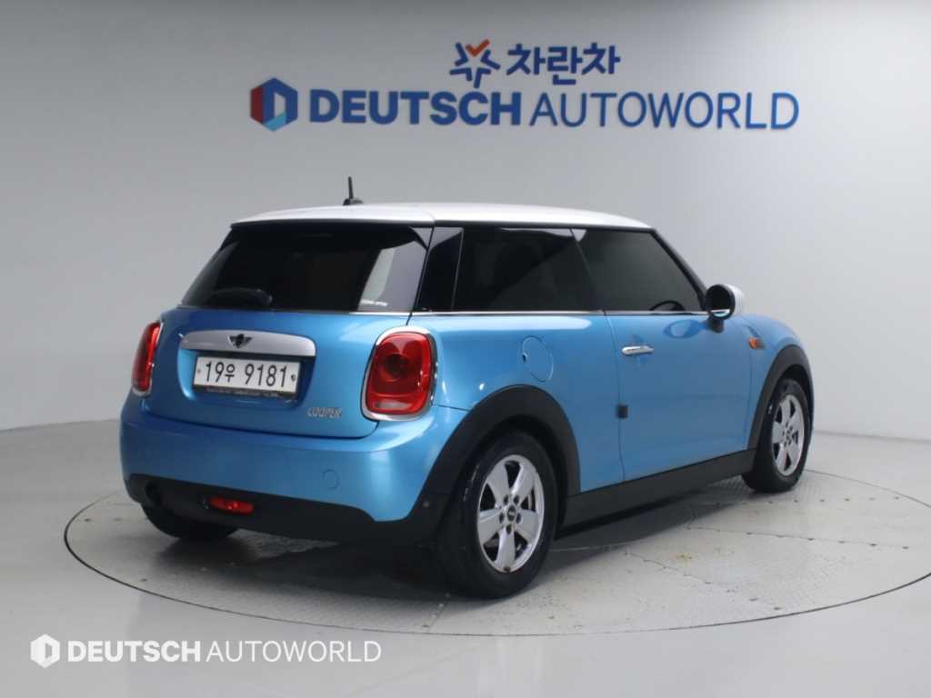 MINI 쿠퍼 SE 사진 2/20