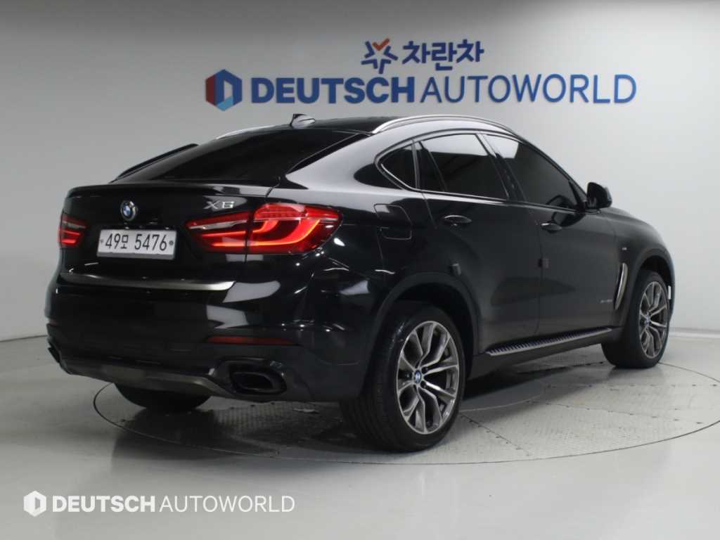 BMW X6 xDrive 40d 사진 2/20