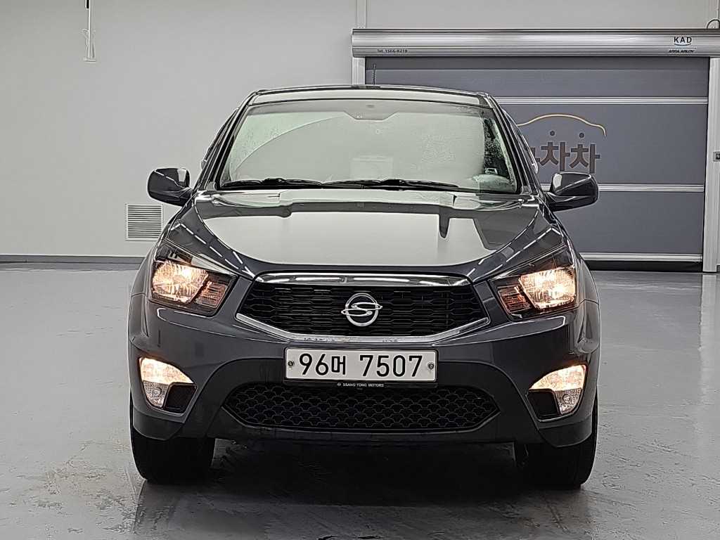 KGM 코란도 CX7(4WD) 클럽 사진 2/18