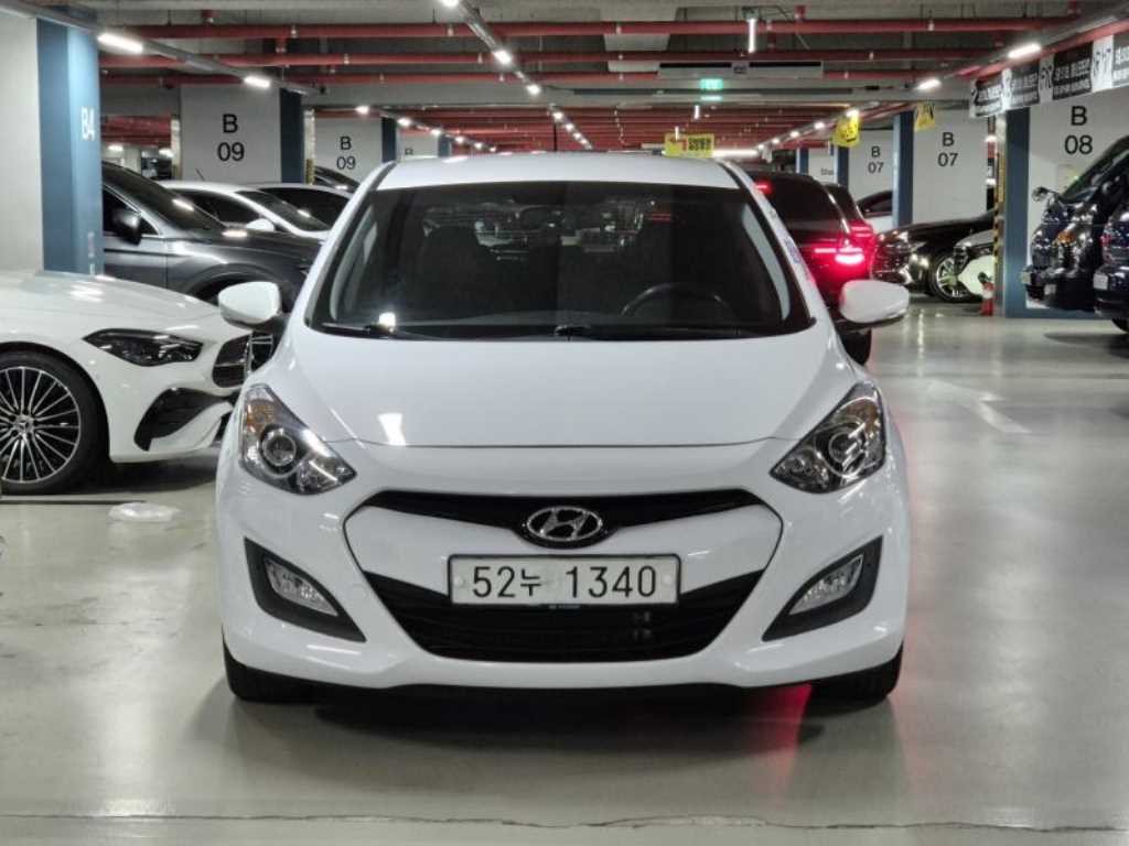 뉴 i30 1.6 VGT PYL 2014년식