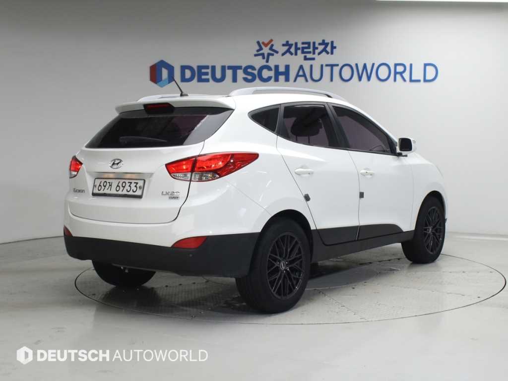 현대 투싼 2WD VGT LX20 럭셔리 사진 2/20