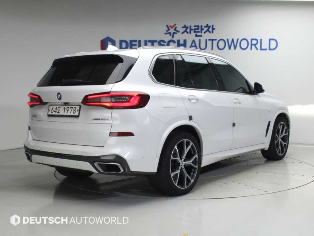 BMW X5 xDrive 30d M 스포츠 퍼스트 에디션 사진 2/20