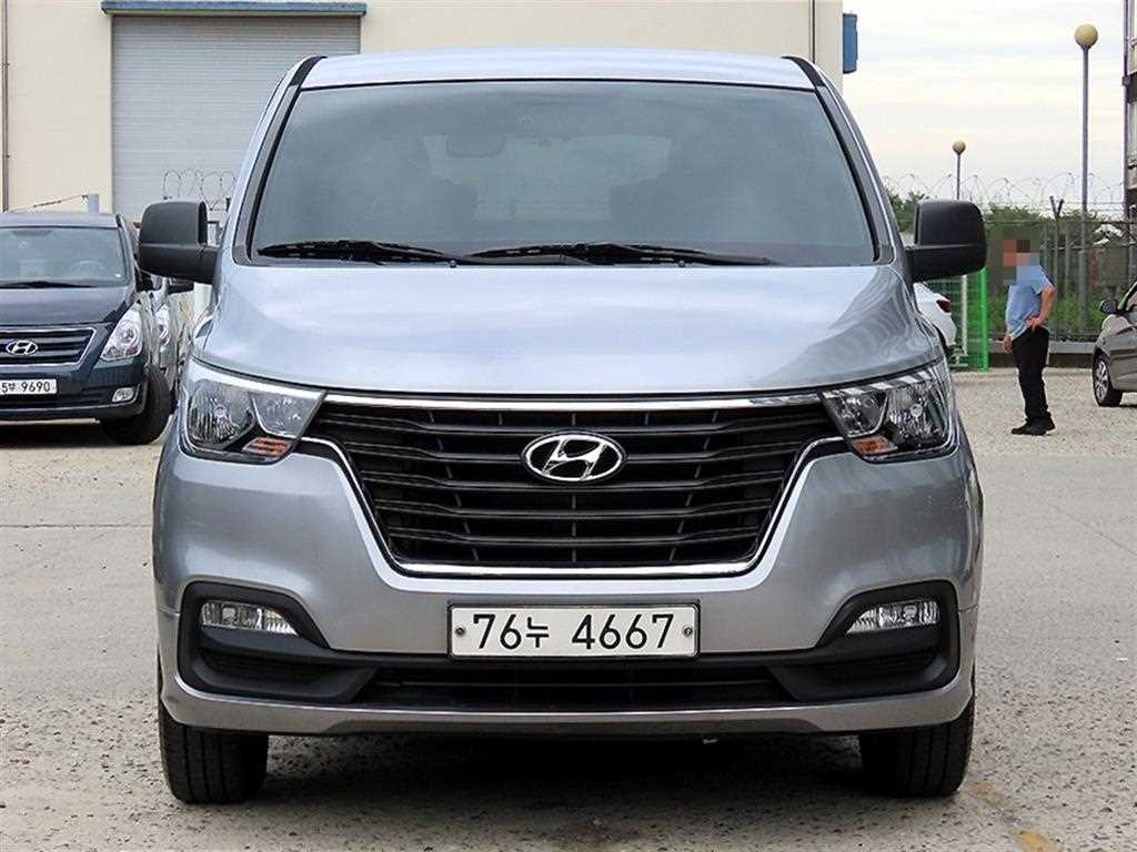 더 뉴 그랜드 스타렉스 2WD 웨건 12인승 LPi 스마트 2021년식