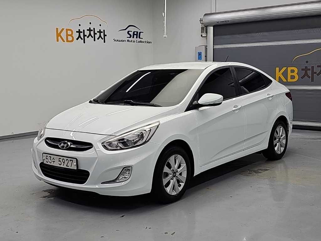 엑센트신형 1.4VVT 모던 2016년식