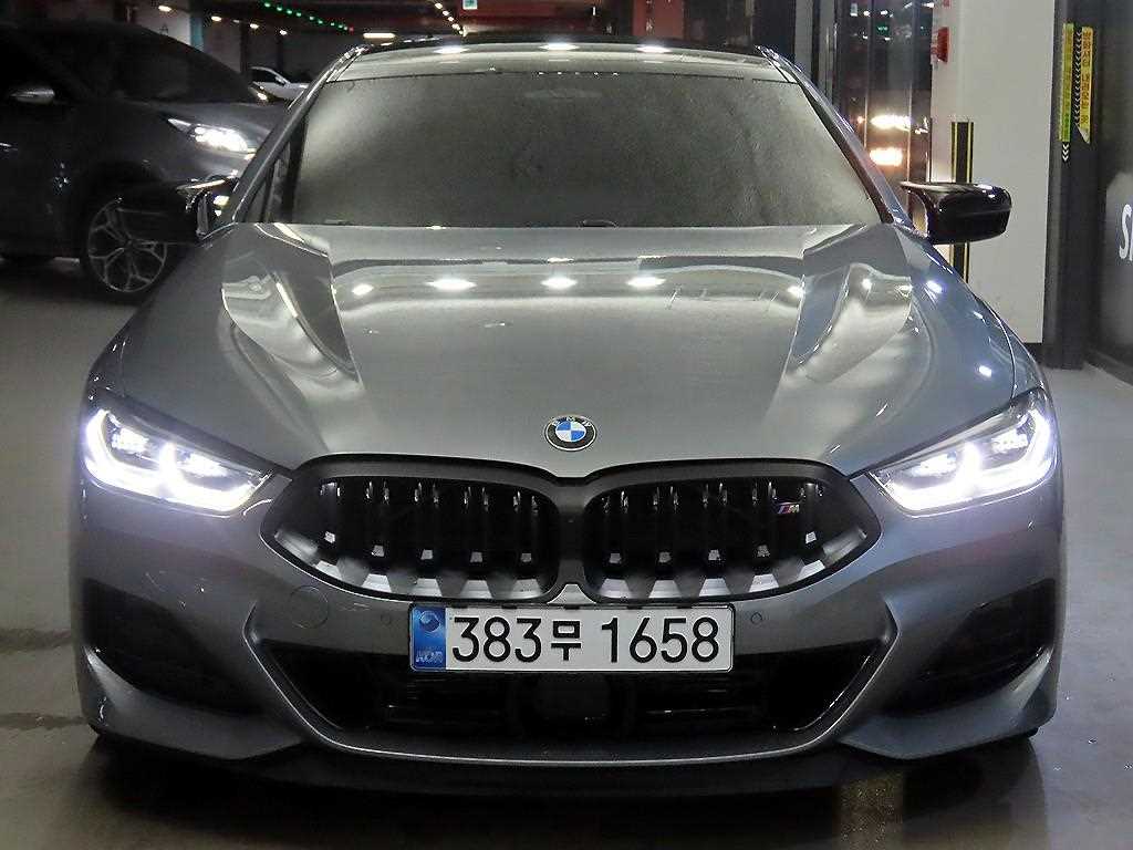 BMW 8시리즈 M850i xDrive 그란 쿠페 M퍼포먼스 사진 2/20
