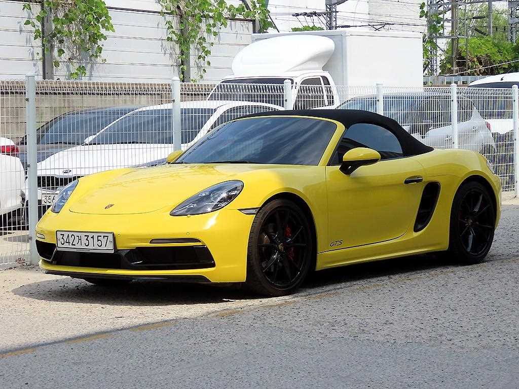 포르쉐 718 2.5 GTS 사진 2/20