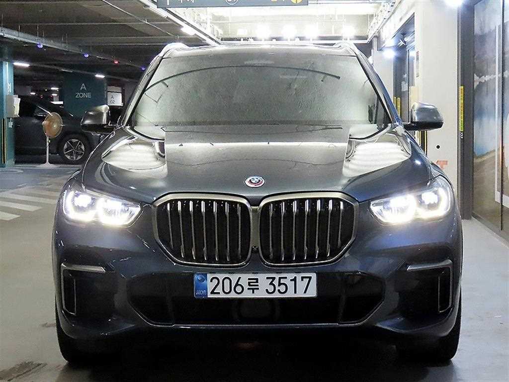 BMW X5 M50i 사진 2/20
