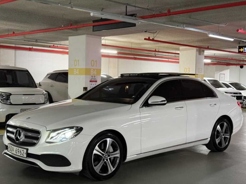 E-클래스 W213 E300 아방가르드 2019년식