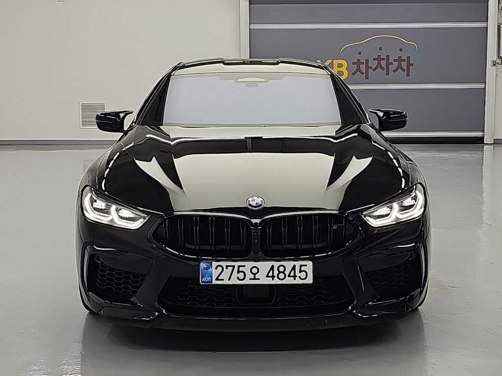 BMW 8시리즈 4.4 그란쿠페 컴페티션 사진 2/18